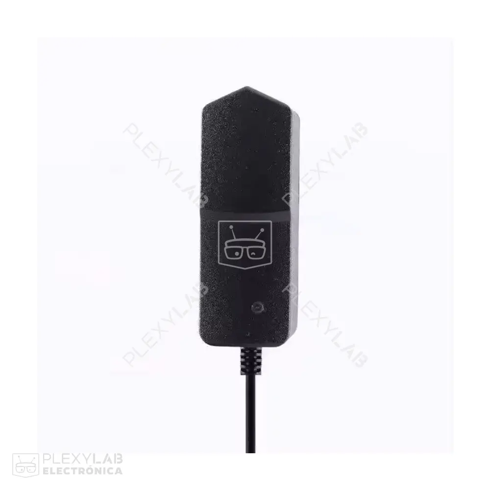 fuente-de-alimentacion-de-5v-2a,-plug-de-5.52.1mm,-compatible-con-jack-de-arduino-004